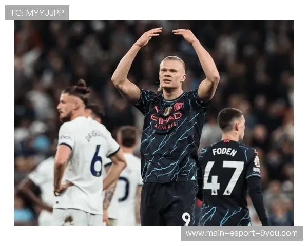 哈兰德点球罚中曼城再添一分